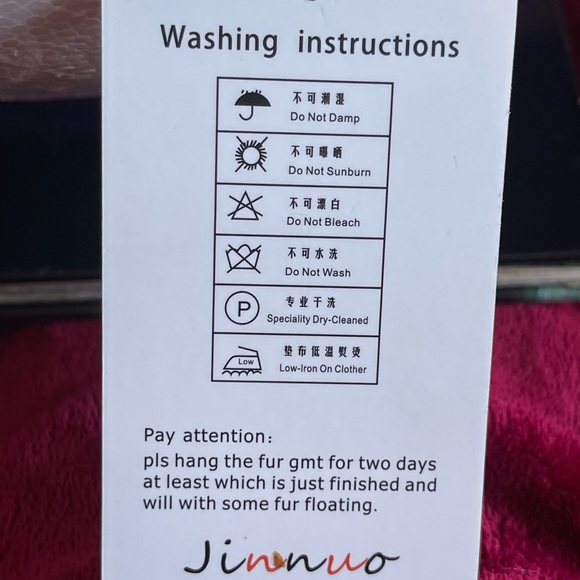 Angora HAT NWT W/rhinestones/butterfly - Picture 6 of 7